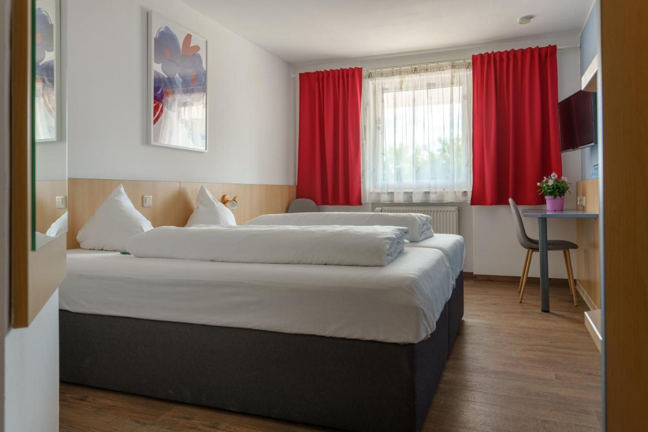 Motel Drei Koenig- Ihr Transithotel Heimsheim Exteriér fotografie